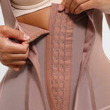 Kombinezon wyszczuplający z fiszbinami