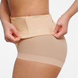 Majtki gorsetowe beige