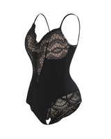 Body modelujące z mocną kompresją na brzuchu i koronkowym wykończeniem podkreślające sensualny oraz bardzo kobiecy wygląd.