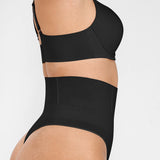 Stringi modelujące Comfort Black z fiszbinami